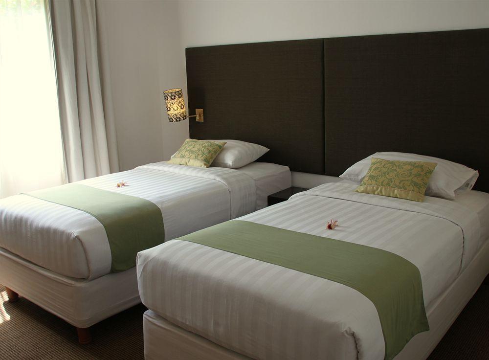 Plagoo Holiday Hotel Nusa Dua  Exterior photo